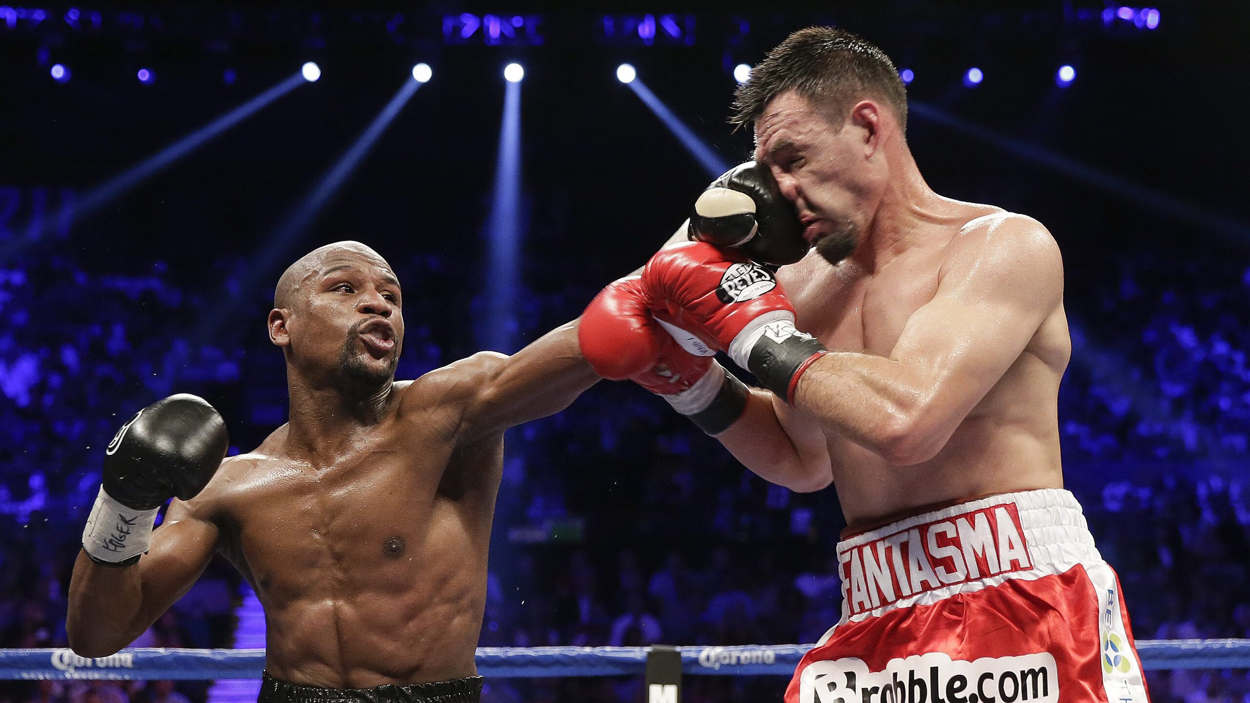 中美篮球对话震撼上演！独行侠客场轻取浙江，杰伦·格林狂砍38分点燃全场