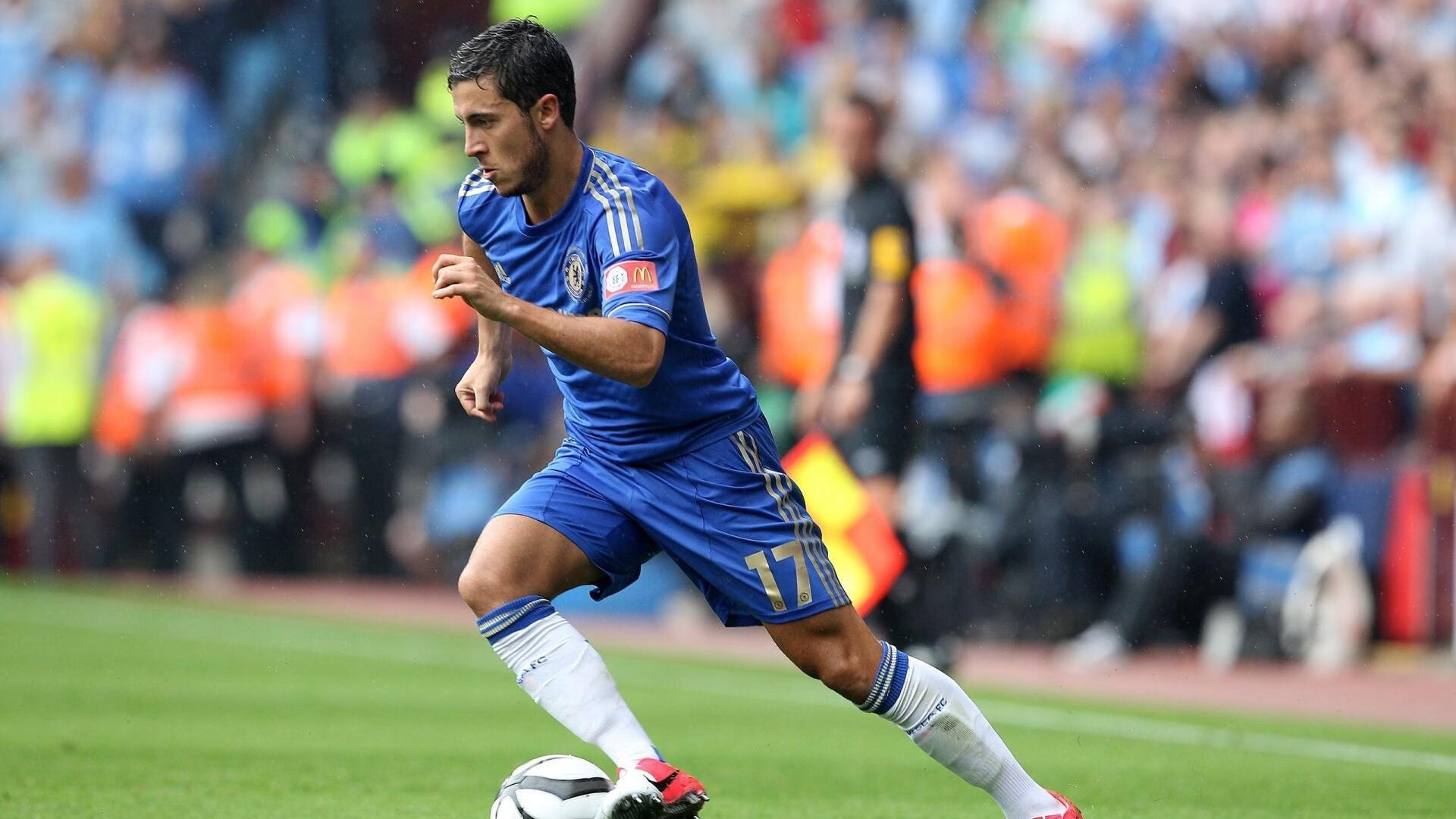 东亚力量破局！莱奥致命爆发，日本双星强行终结塞维利亚铁壁